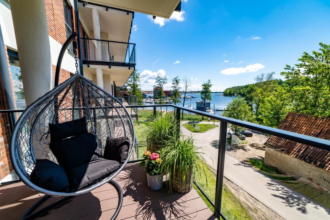 Apartamenty W Zatoce Mikołajki Exteriör bild