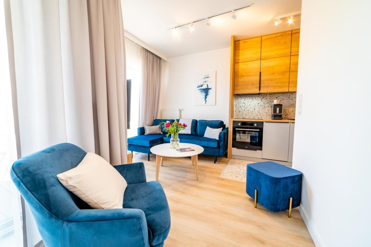 Apartamenty W Zatoce Mikołajki Exteriör bild