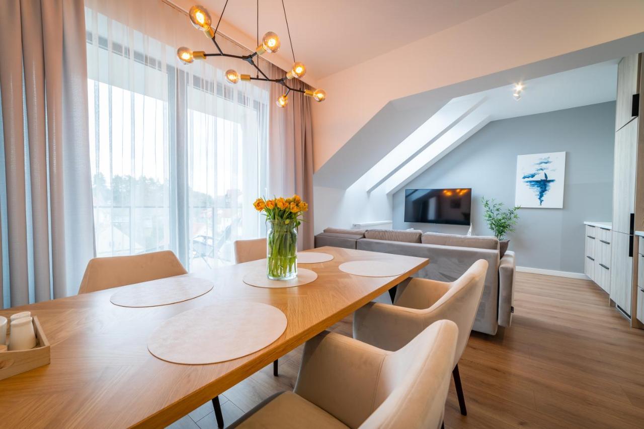 Apartamenty W Zatoce Mikołajki Exteriör bild
